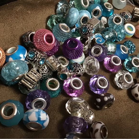 Large hole beads - de stash lot of 15 mystery box    ...  D-3 - Picture 5 of 7